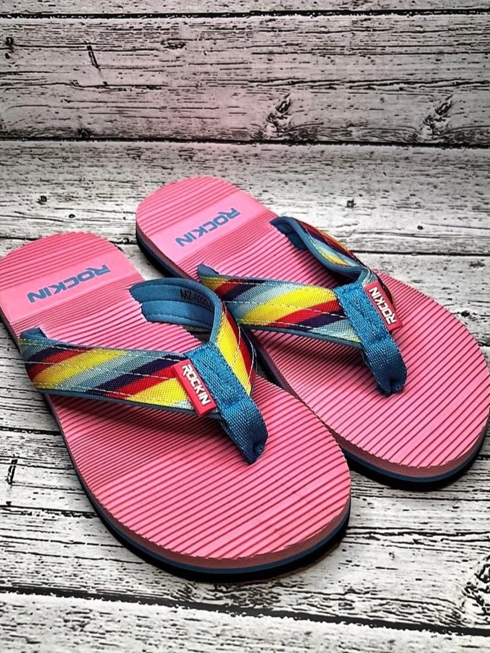 Rockin Colorful Strappy Flip Flop Sandals in Pink & Blue Kids Size 1